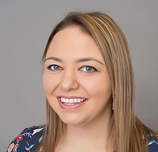 A headshot image of Tamara Lively