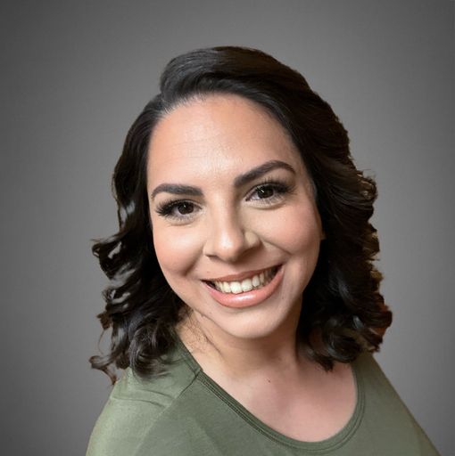 A headshot image of Scarlett Ramos