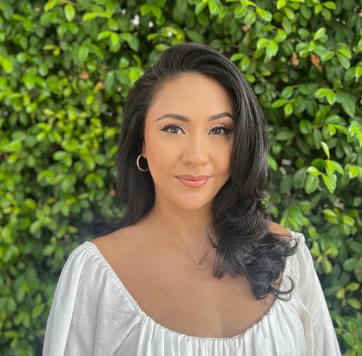 A headshot image of Janelle Saenz