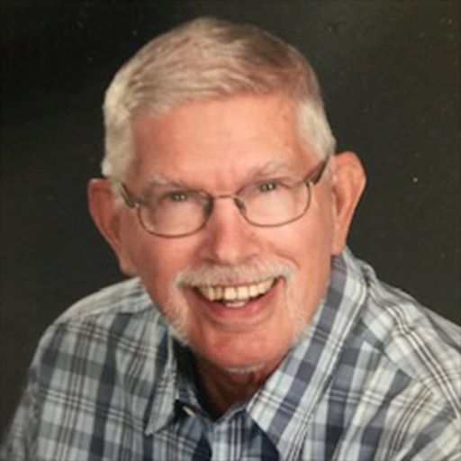 A headshot image of Ray Hommes