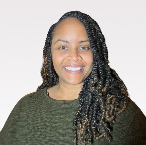 A headshot image of Jessica Dennis