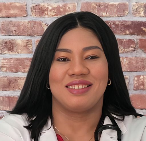 A headshot image of Chigozie Amaefuna