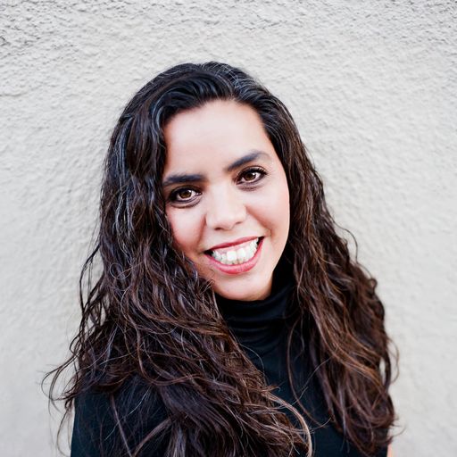 A headshot image of Micaela flores