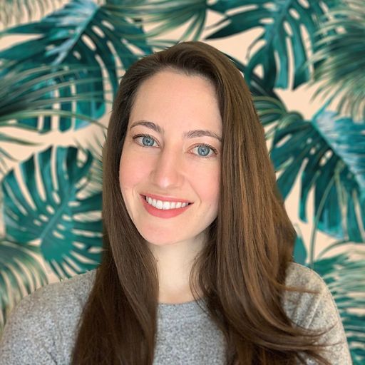 A headshot image of Amy Murphy