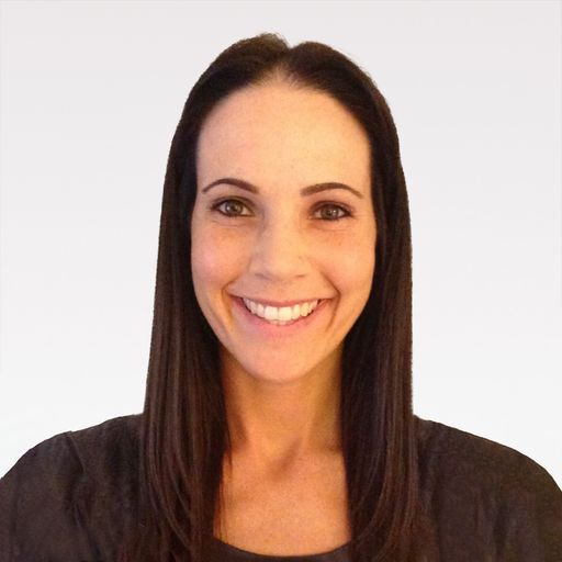 A headshot image of Carly Ellis