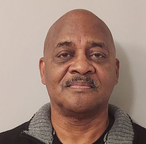 A headshot image of Robert Jones