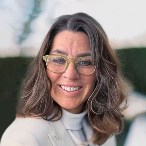 A headshot image of Denay Kelly