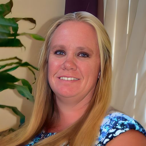 A headshot image of Angela Hernandez