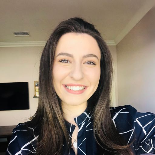 A headshot image of Lara Manoukian