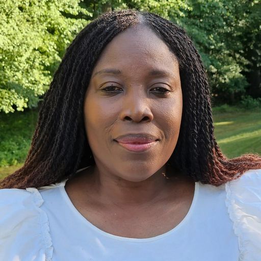 A headshot image of Gladys Paasewe