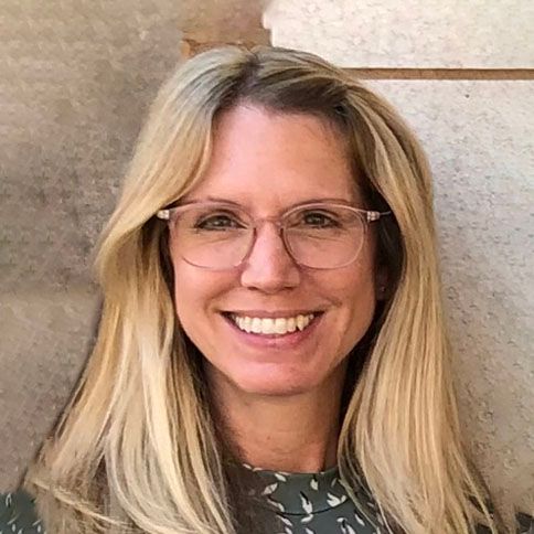 A headshot image of Melissa Buss