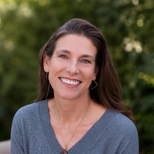 A headshot image of Rachael Marion