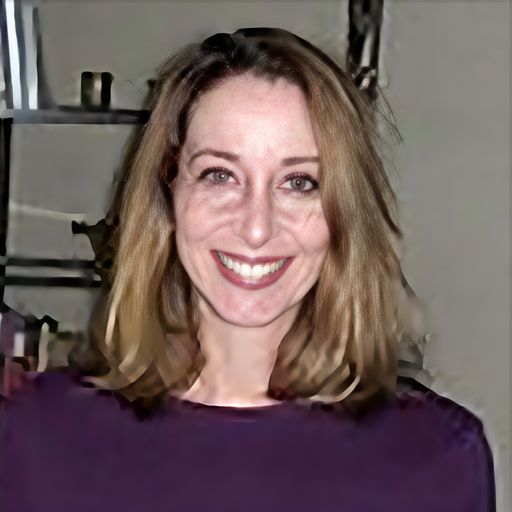 A headshot image of Lillian Goldfarb
