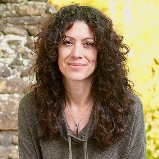 A headshot image of Laurie Giannola