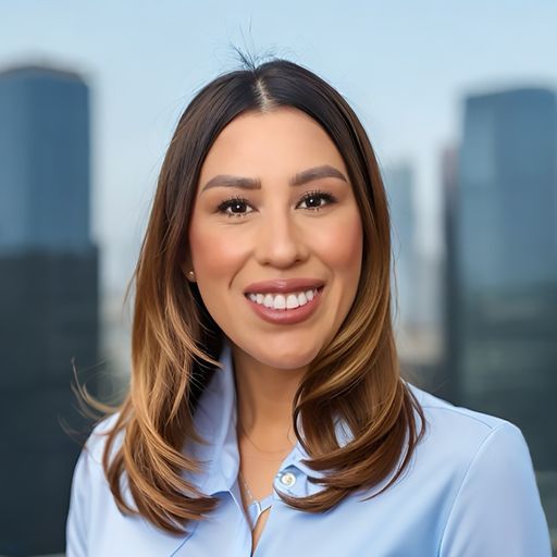 A headshot image of Stefanie Zargarbashi