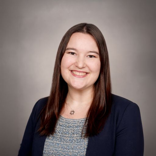 A headshot image of Elyssa Melmet