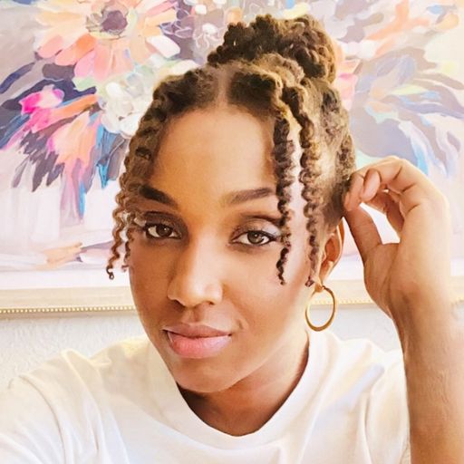 A headshot image of Jahaira Sykes