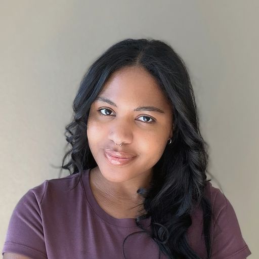 A headshot image of Emadia Smith