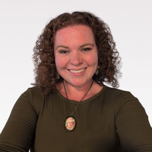 A headshot image of Elizabeth Areta