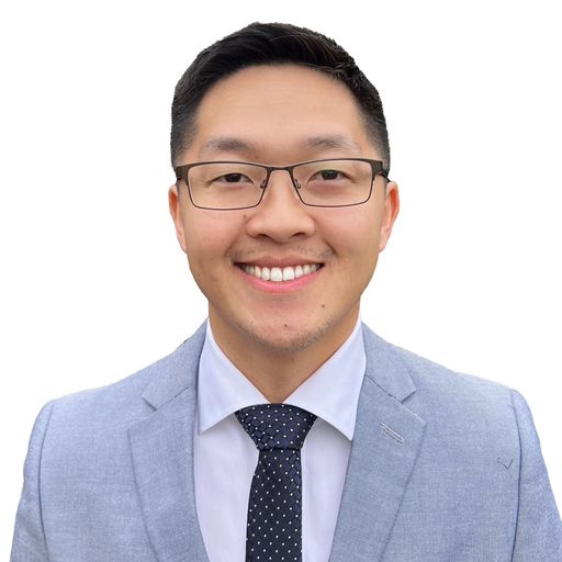 A headshot image of Jeffrey Moua