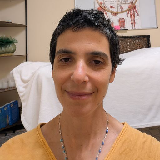 A headshot image of Bella Lurie