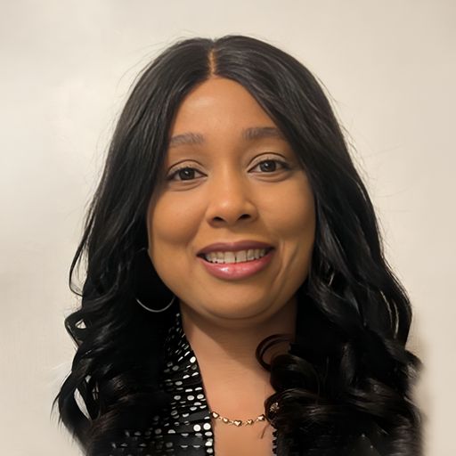 A headshot image of Laura Davis