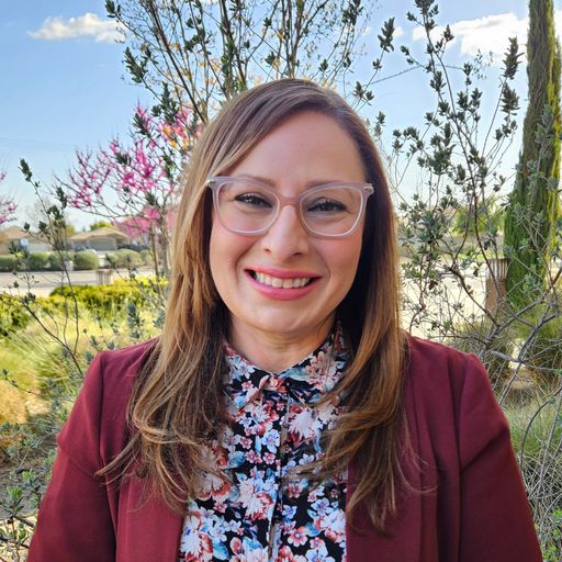 A headshot image of Jessica Reyes-Feliscian