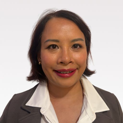 A headshot image of Thanh Le