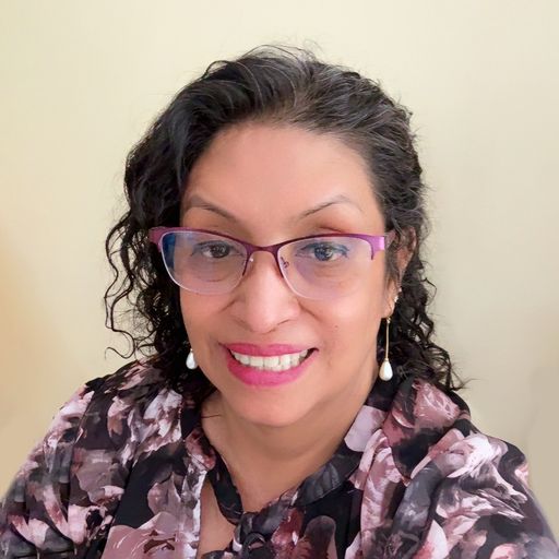 A headshot image of Maria De Los Santos