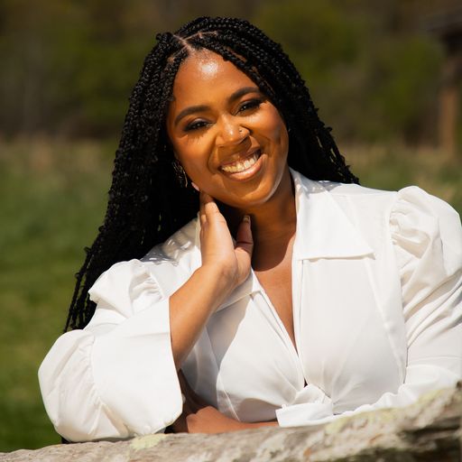 A headshot image of Danielle Alexander