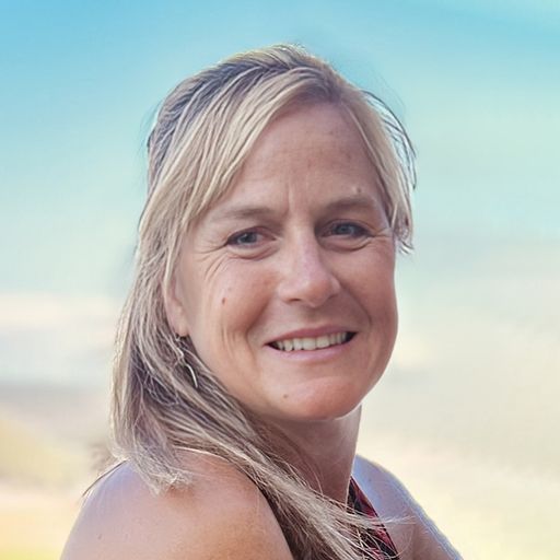 A headshot image of Dahlie Neilsen