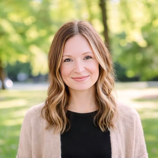 A headshot image of Sarah McCall