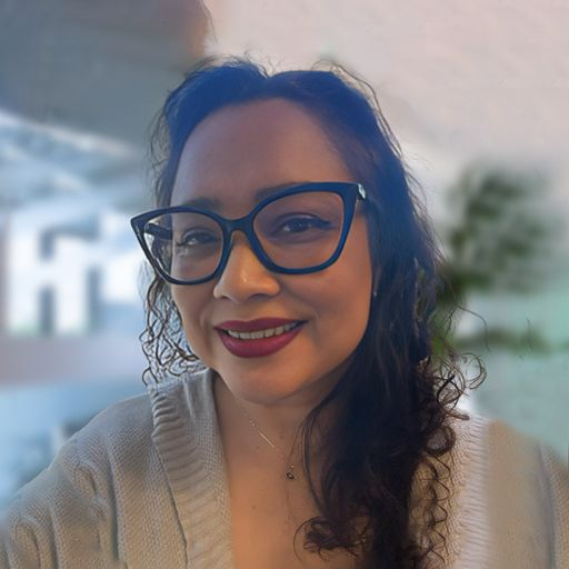 A headshot image of Roxana Zamora Gonzalez
