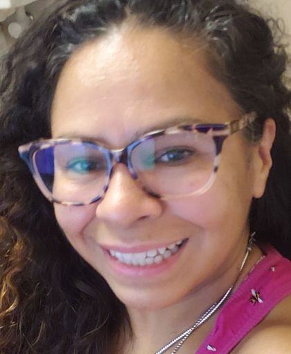 A headshot image of Veronica Fender
