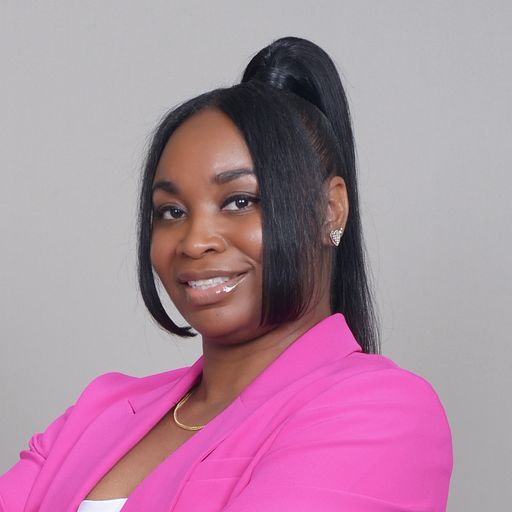 A headshot image of LaToya Sykes