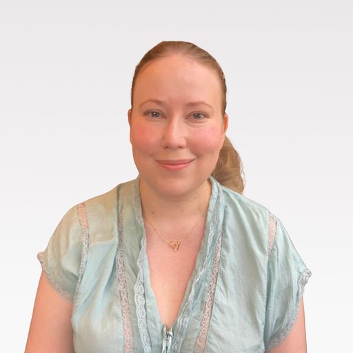 A headshot image of Alexandra Mirsakova