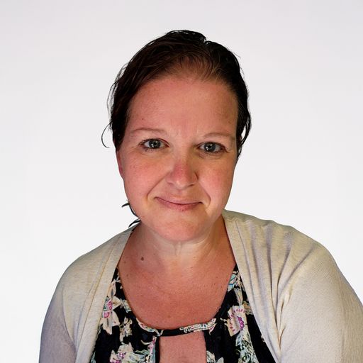 A headshot image of Shelley Milliard