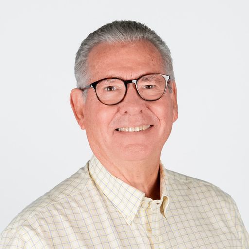 A headshot image of Mark Upton