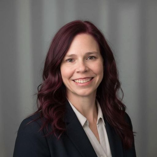 A headshot image of Crystal dickerson