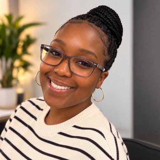 A headshot image of Zakia Brown