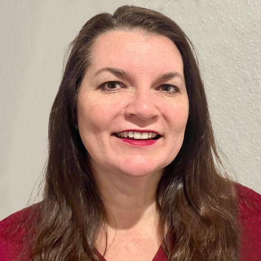 A headshot image of Stacey Hellow