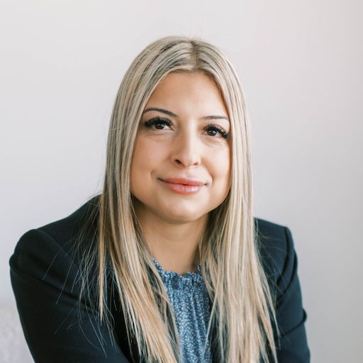 A headshot image of Jessica Saraiva