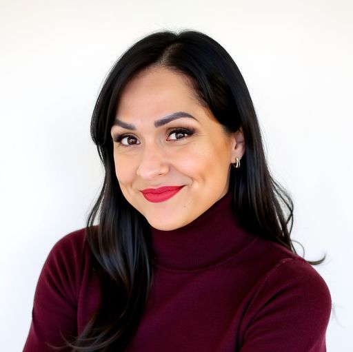 A headshot image of Lileana Roque