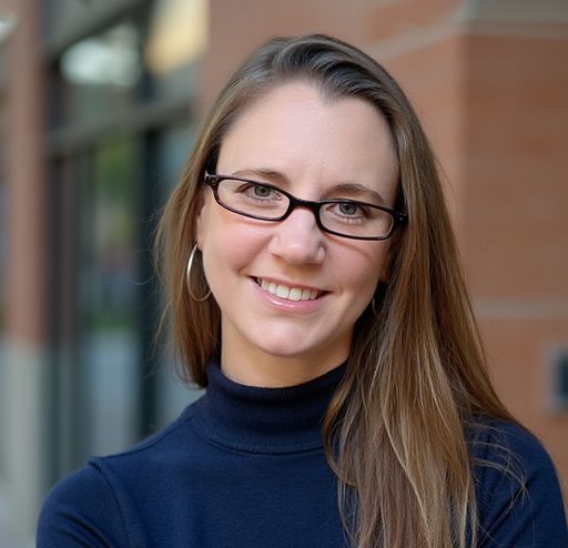 A headshot image of Amy Grammas