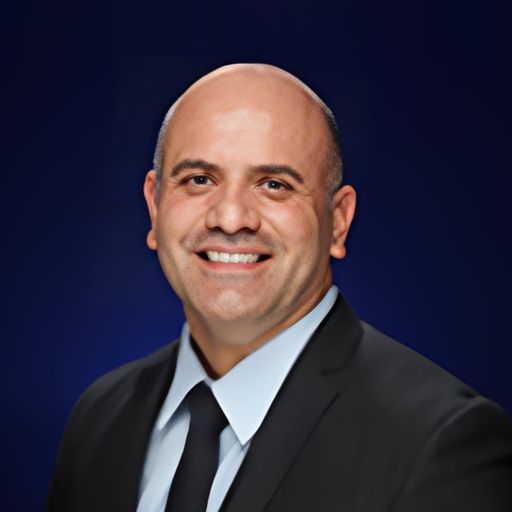 A headshot image of Manuel Perez