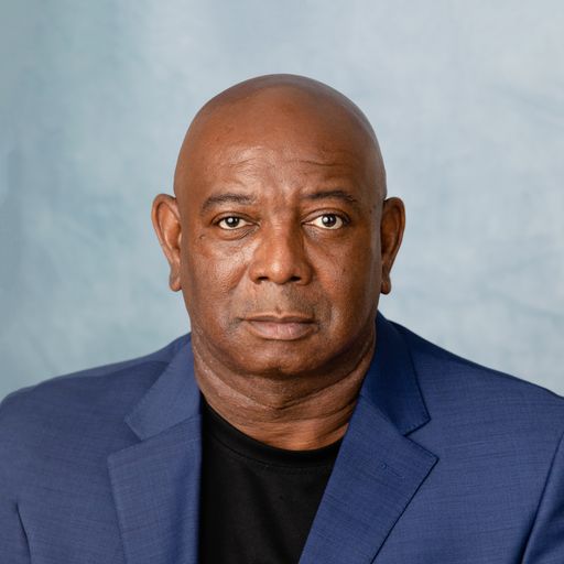 A headshot image of Barry Chapman