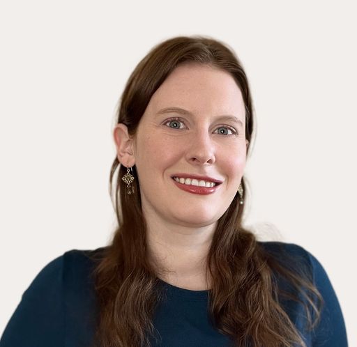 A headshot image of Julianne Bull