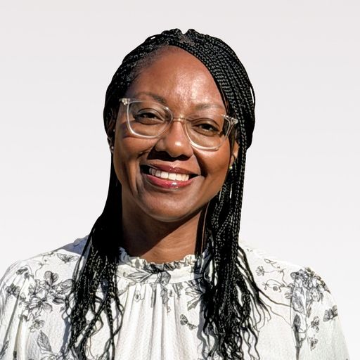 A headshot image of Elizabeth Spann