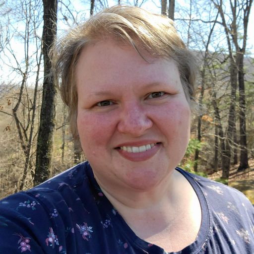A headshot image of Amanda Selman