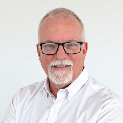 A headshot image of Thomas Bender